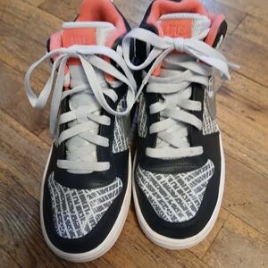 Nike Court Borough Mid Print GS Shoes 845103- 002 Girl's Size 6Y